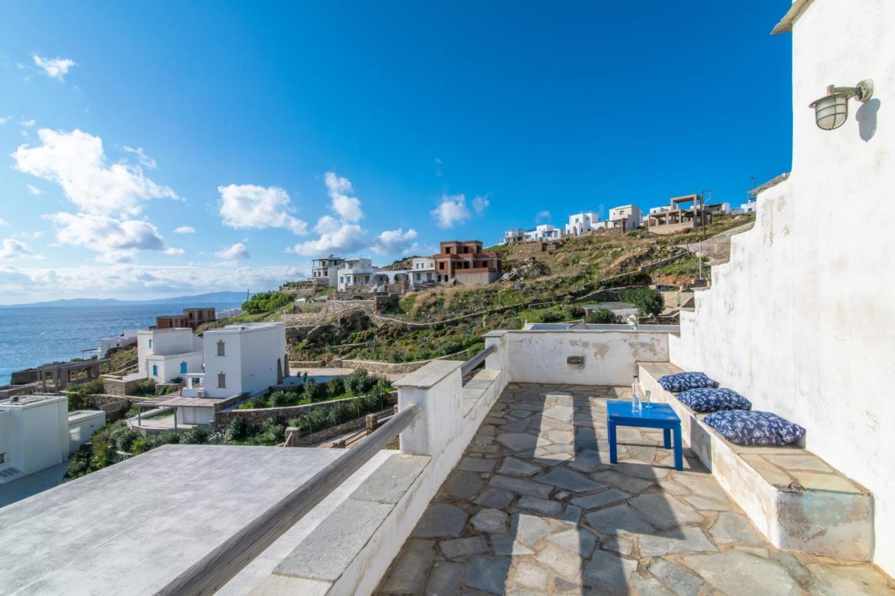 Casa Di Sole E Sabbia Villa Tinos Exterior photo
