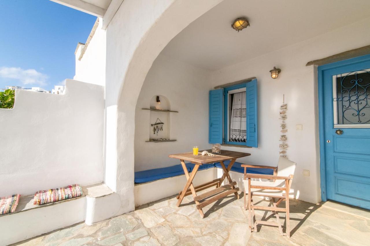 Casa Di Sole E Sabbia Villa Tinos Exterior photo