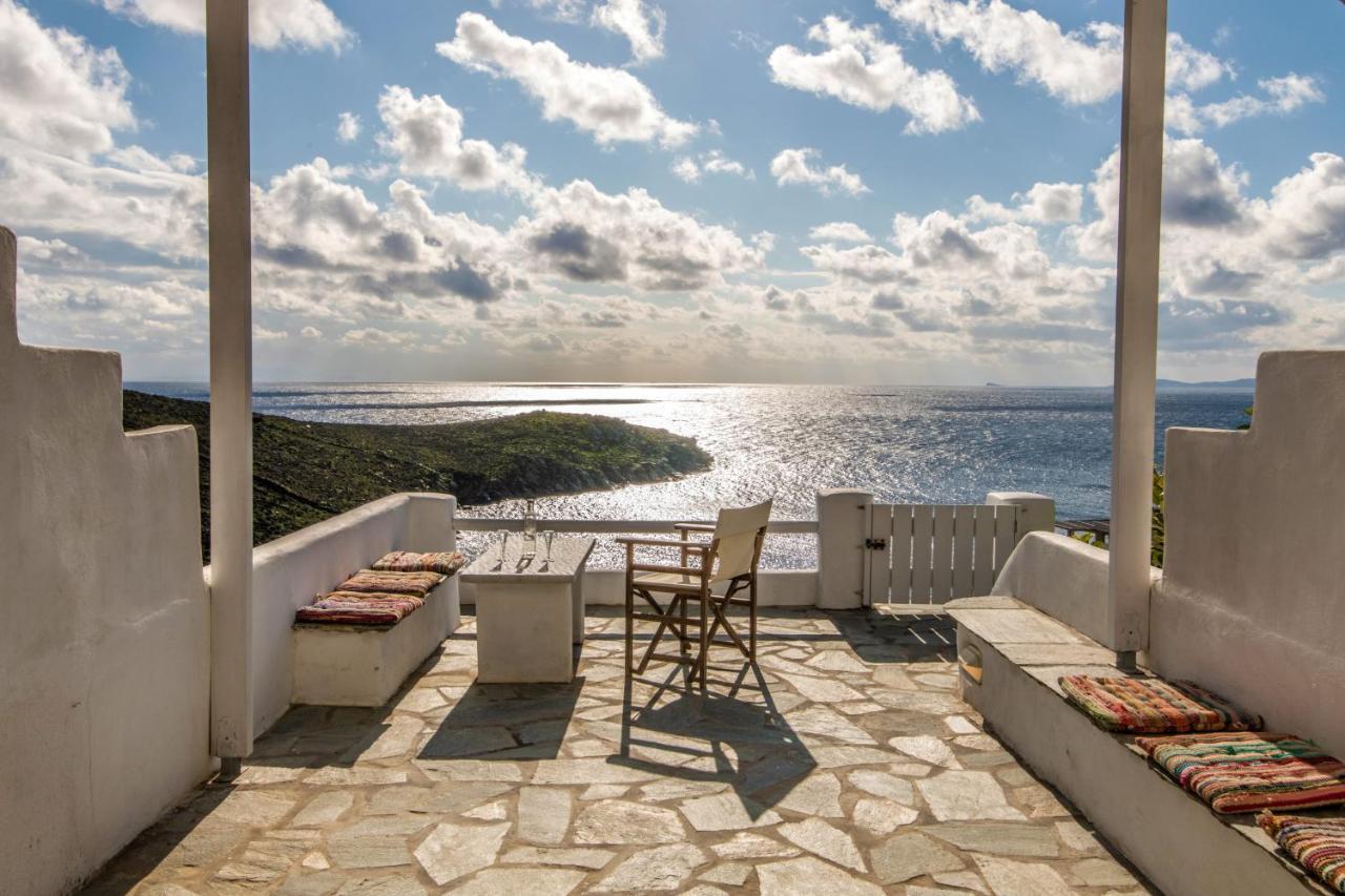 Casa Di Sole E Sabbia Villa Tinos Exterior photo